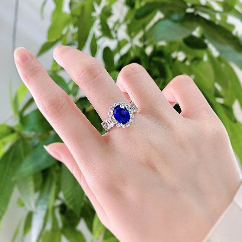 New Style High Carbon Diamond S925 Sterling Silver Luxury Halo Vintage 7x9mm Oval Ring