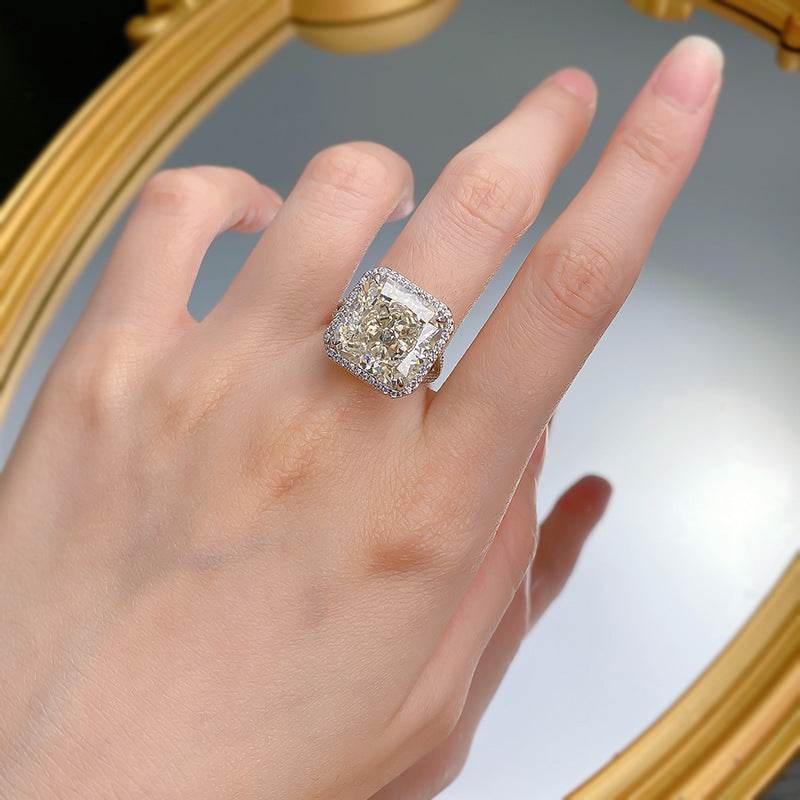 S925 Sterling Silver huge 12x14mm High Carbon Diamond & Snowflake-Cut wedding G Diamond Ring - MOWTE