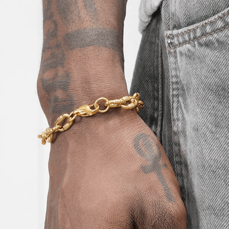 Silver titanium steel 8-shaped spiral bracelet hip-hop trend personality O-shape splicing bracelet high-end feel without fading