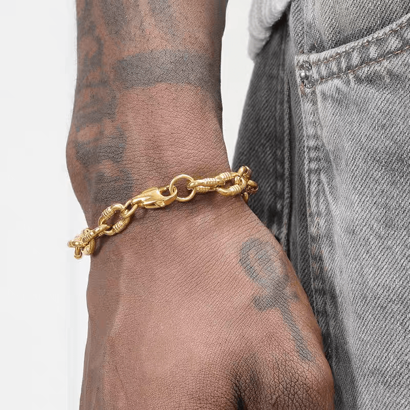 Silver titanium steel 8-shaped spiral bracelet hip-hop trend personality O-shape splicing bracelet high-end feel without fading