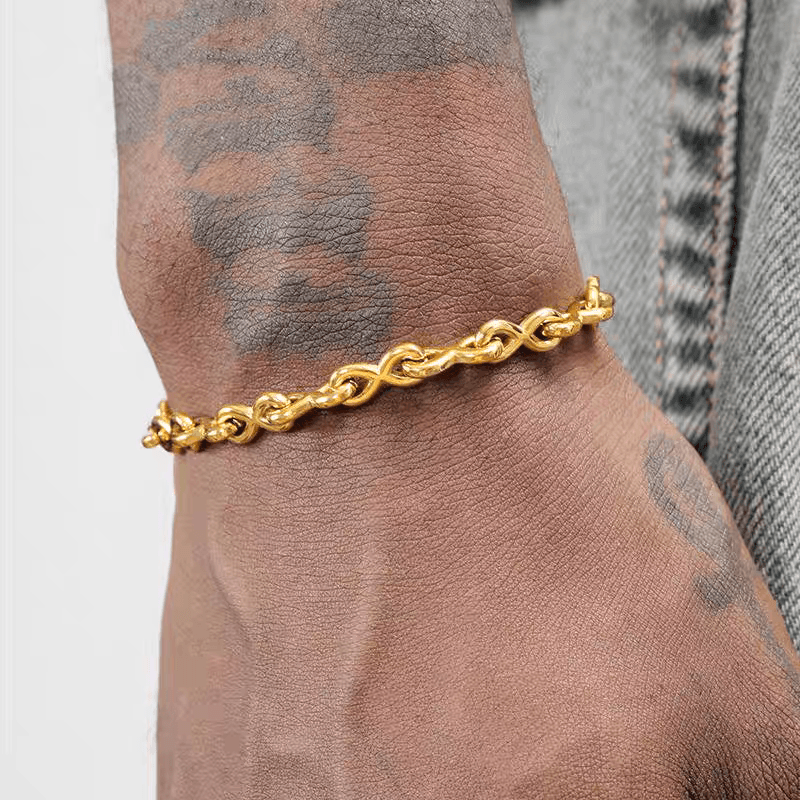 Silver titanium steel 8-shaped spiral bracelet hip-hop trend personality O-shape splicing bracelet high-end feel without fading