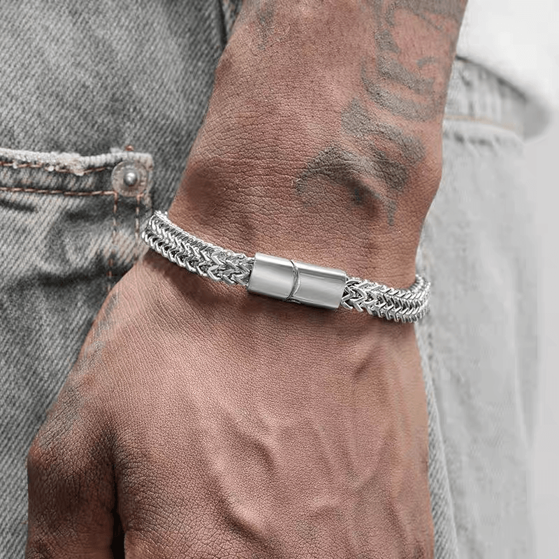 Double layer silver titanium steel bracelet for men with niche design magnet clasp versatile and trendy not fading - MOWTE