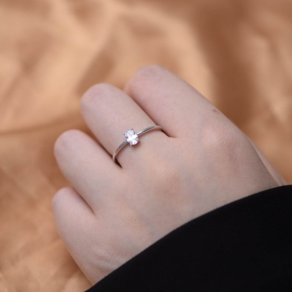 Personalized and minimalist single diamond pure silver ring for women with Instagram style geometric oval zirconia ring - MOWTE
