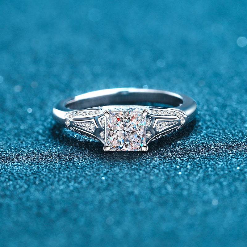 S925 silver ring with pt950 gold inlaid princess square moissanite ring for women