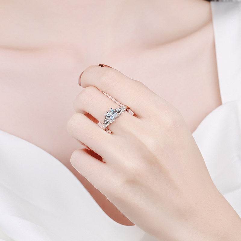 S925 silver ring with pt950 gold inlaid princess square moissanite ring for women - MOWTE
