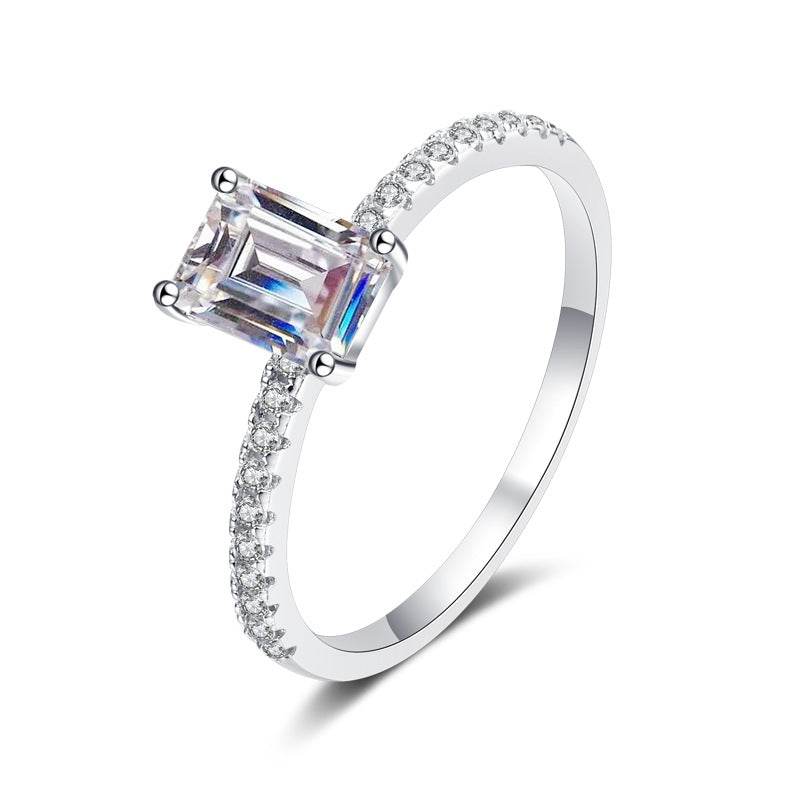 925 sterling silver with four claws 1ct,2ct Radon Chermosan stone ring