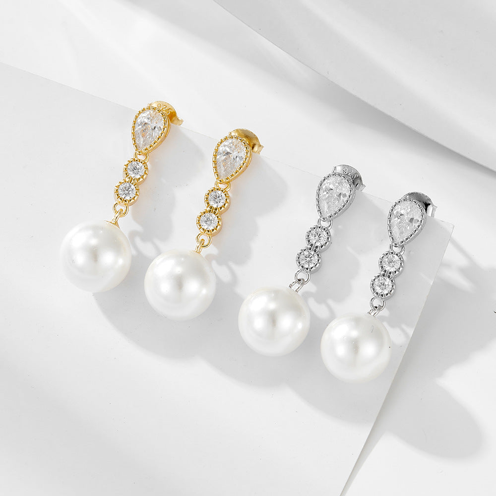 Long silver pearl earrings with light luxury and diamond studded earrings