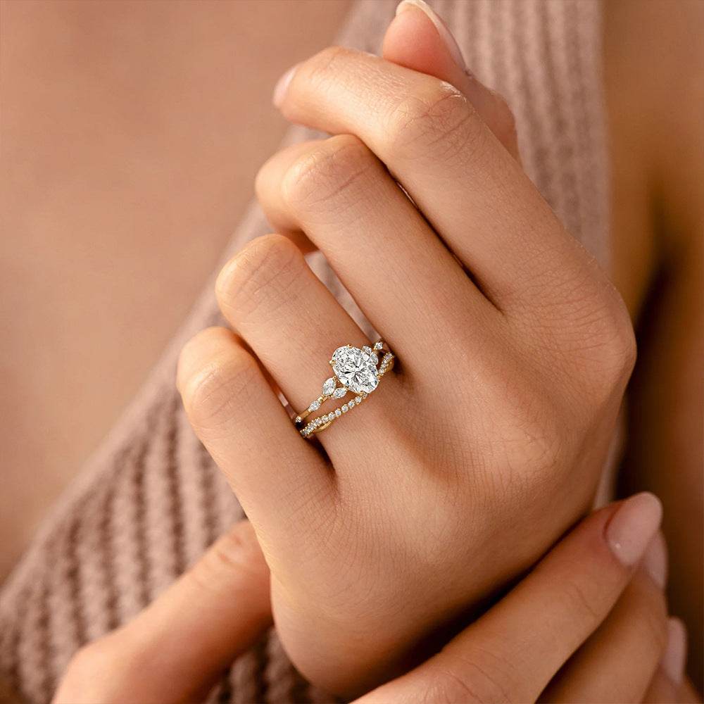 S925 sterling silver egg shaped diamond carat super sparkling diamond wedding engagement ring