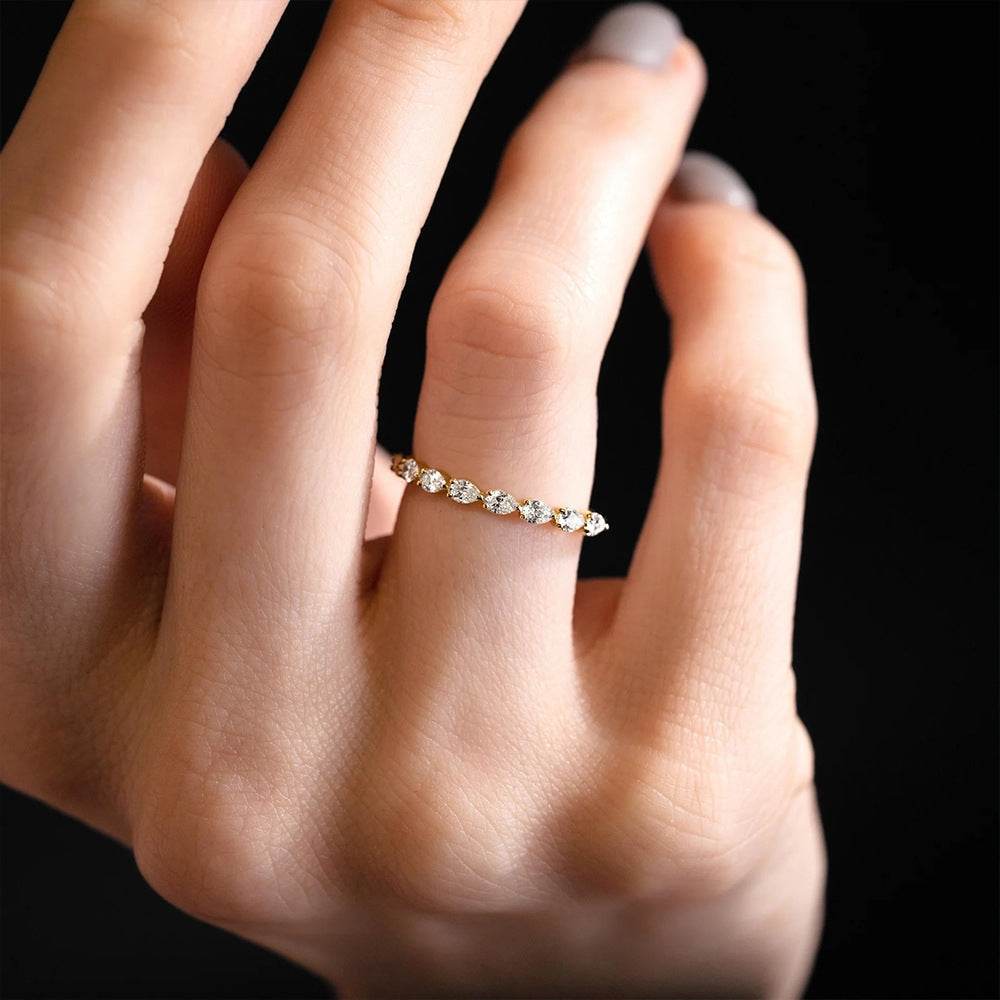 925 sterling silver single drain diamond studded engagement and wedding ring - MOWTE