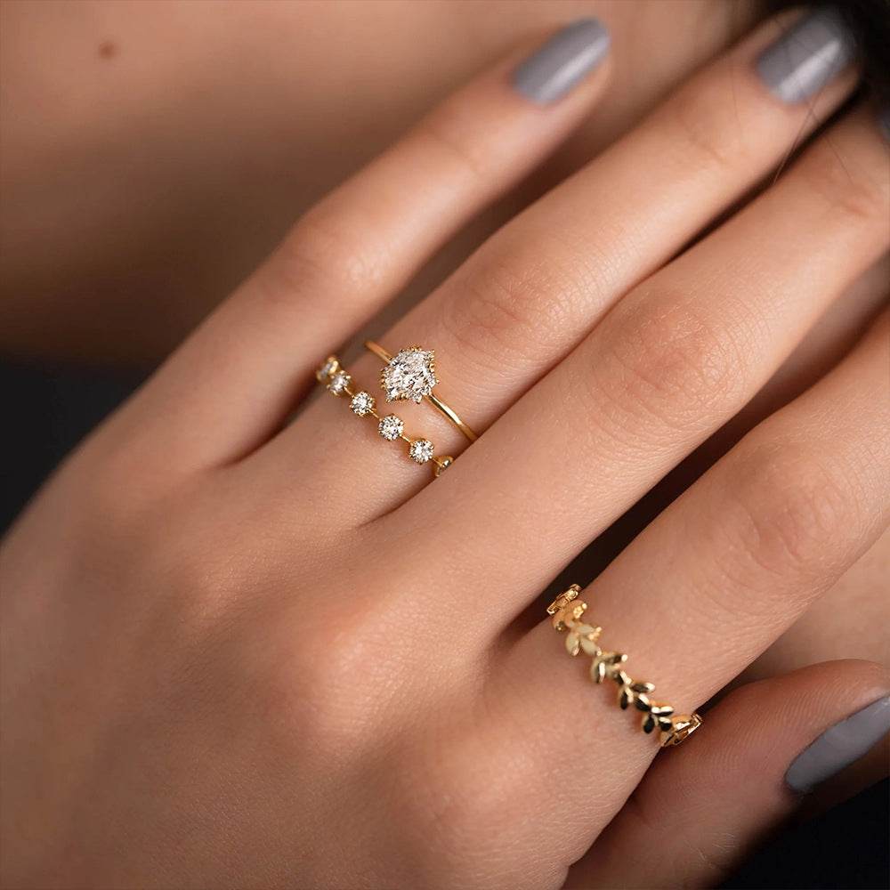 925 sterling silver single drain diamond studded engagement and wedding ring - MOWTE