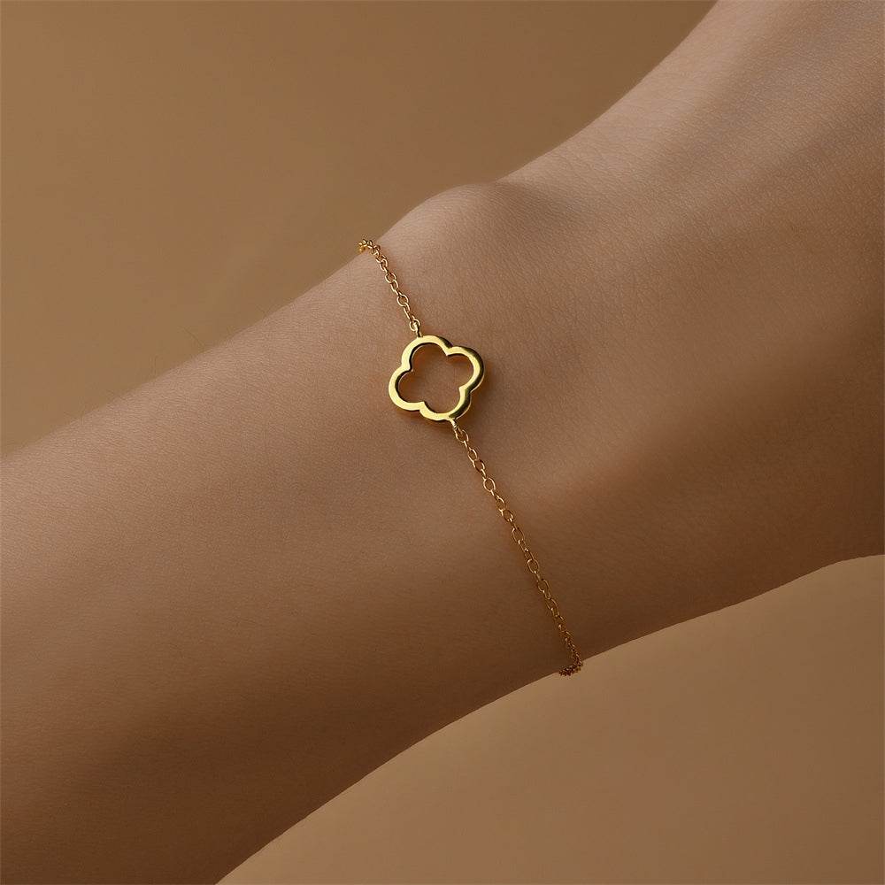 S925 sterling silver niche clover hollow bracelet - MOWTE