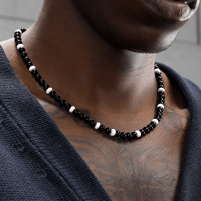 Black agate necklace men's hip-hop retro white shell bead handmade collarbone chain women - MOWTE