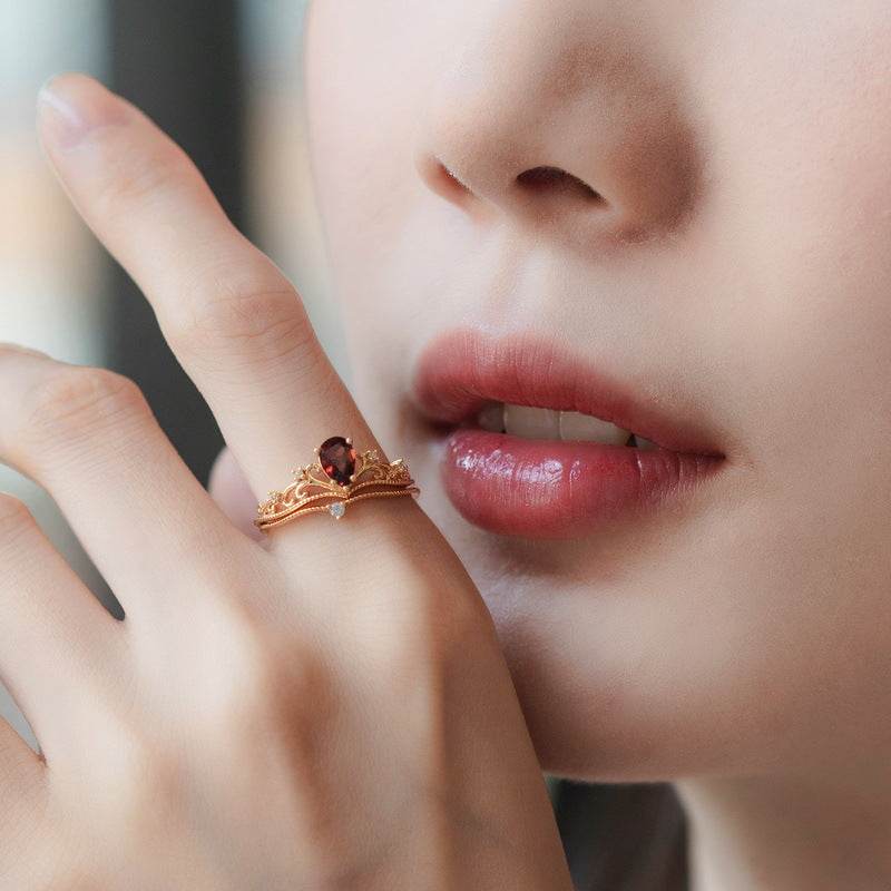 14K gold-plated palace retro Japanese ring women's garnet open crown ring niche simple original design - MOWTE