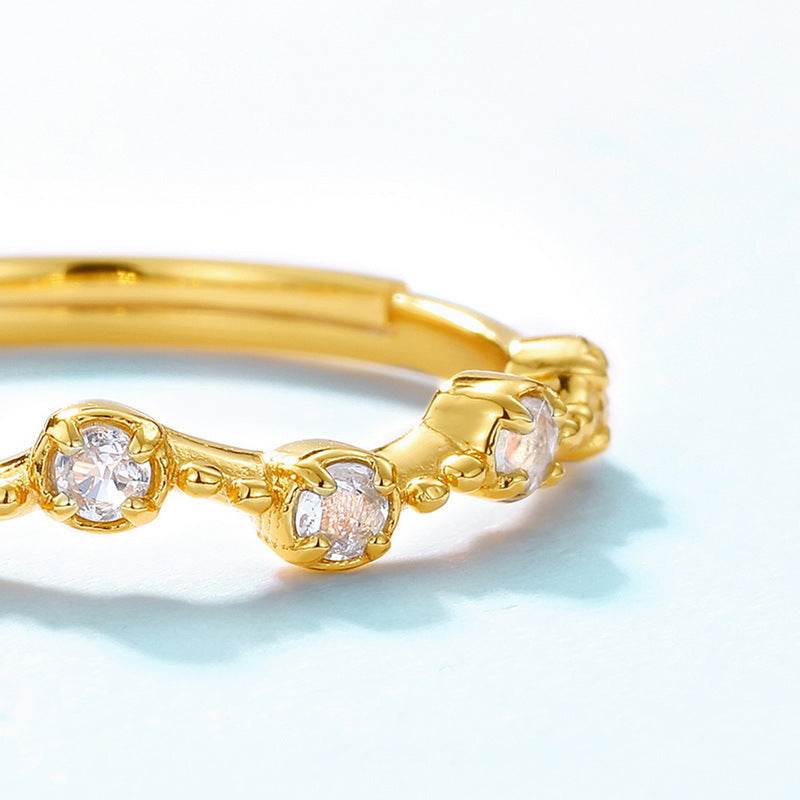 Light luxury S925 sterling silver ring fashionable and simple white crystal ring for women - MOWTE