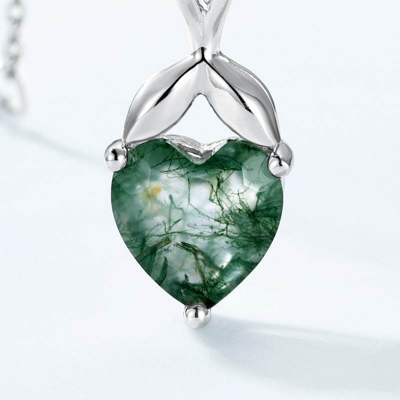 New heart-shaped green moss stone pendant collarbone chain S925 pure silver gold-plated necklace - MOWTE
