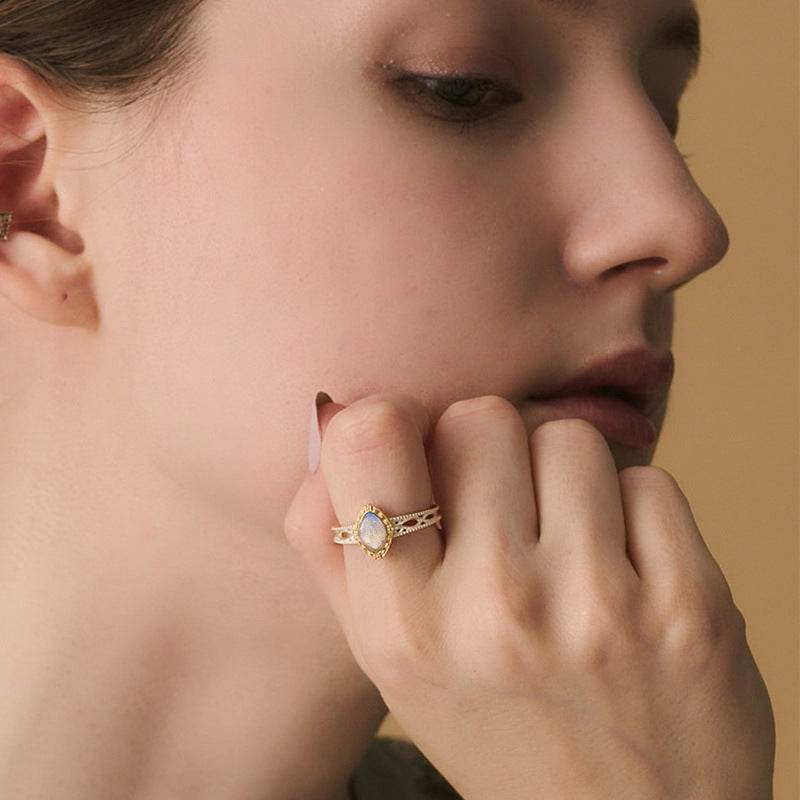 New Trend Labradorite Ring Vintage Openwork Design in S925 Sterling Silver for Women - MOWTE