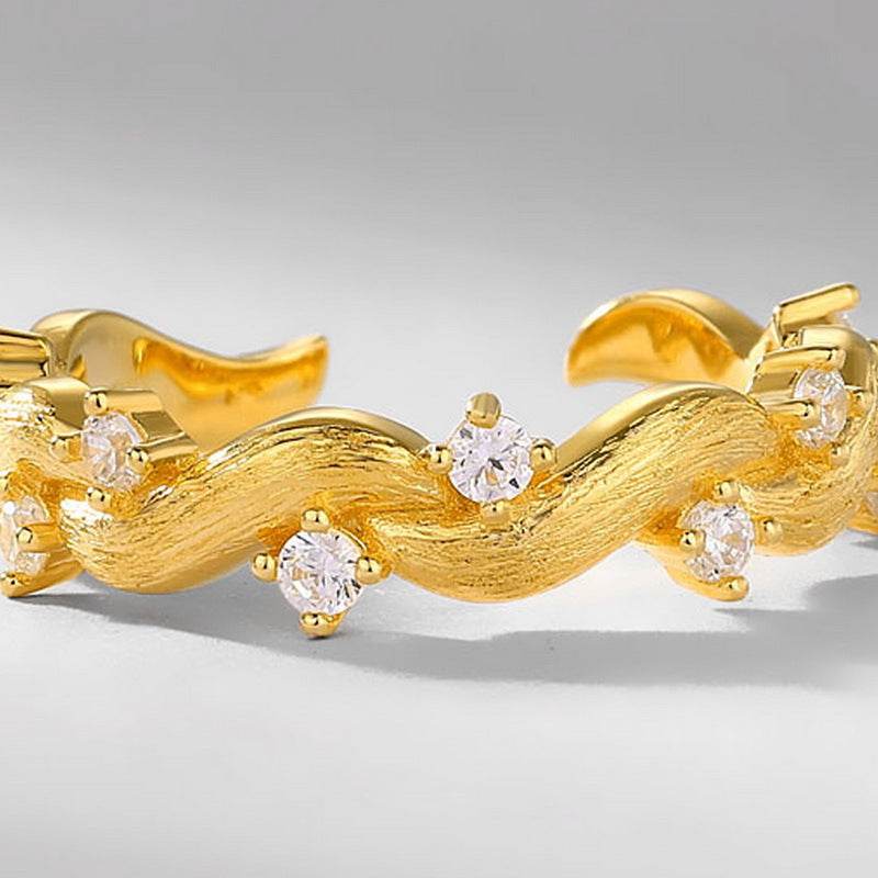 Vintage Royal Style Niche Design High-End Textured Ring for Women Filigree Craft Open band - MOWTE