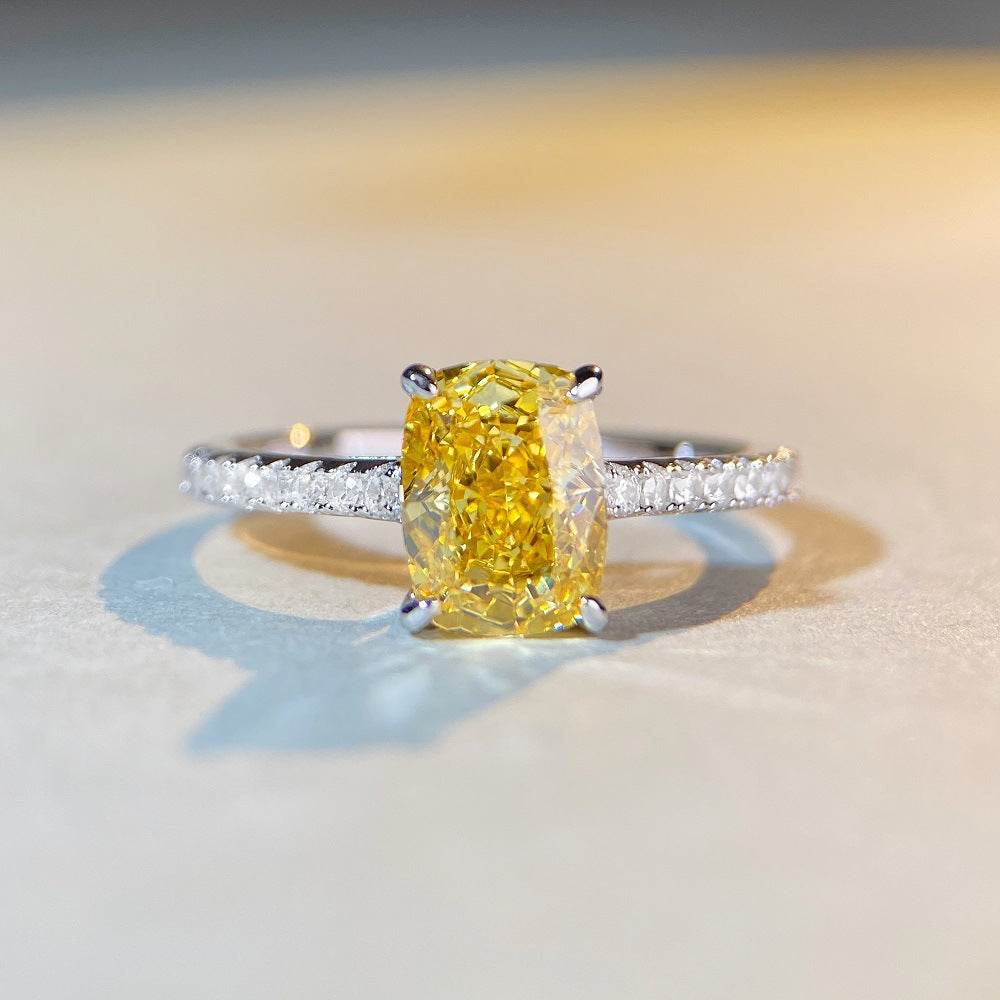 S925 Sterling Silver High-Carbon Diamond Radiant Cut Ring - MOWTE