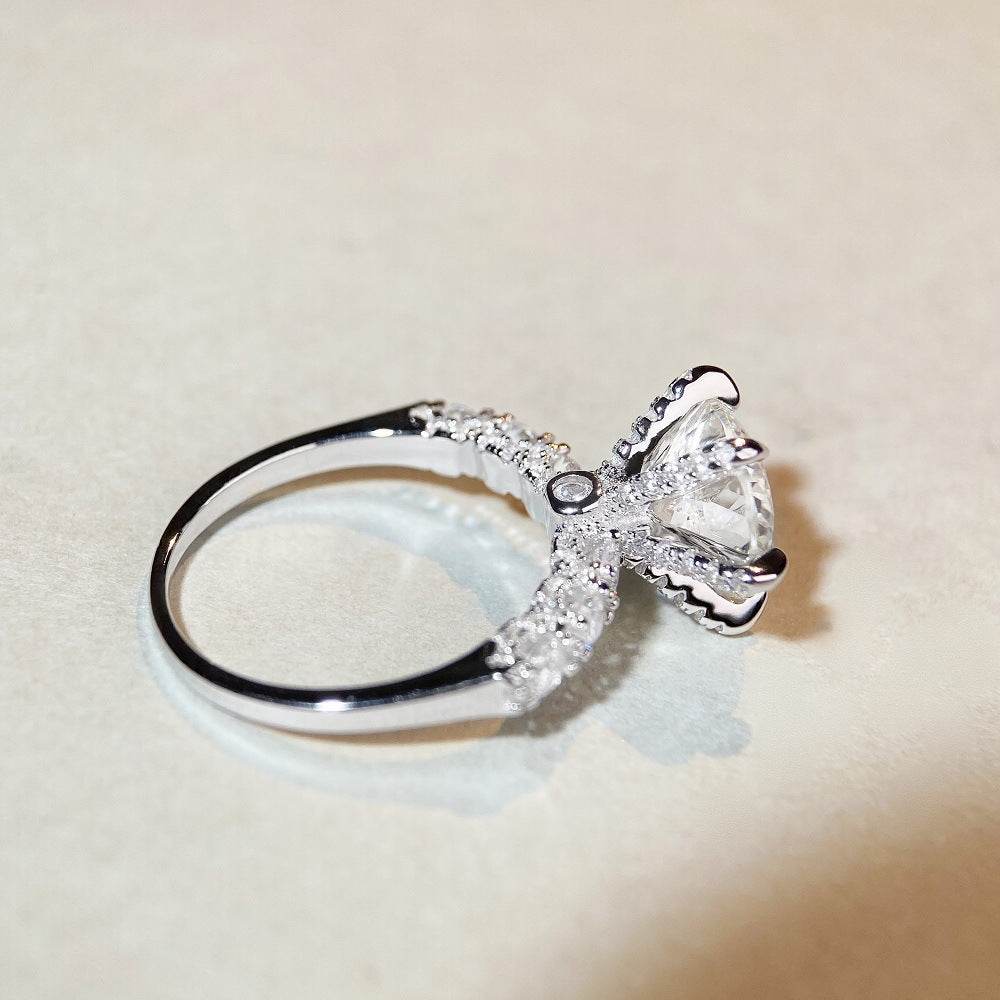 S925 Sterling Silver 3ct Portuguese-Cut Women’s Luxury Full-Halo Six-Prong Moissanite Engagement Ring - MOWTE