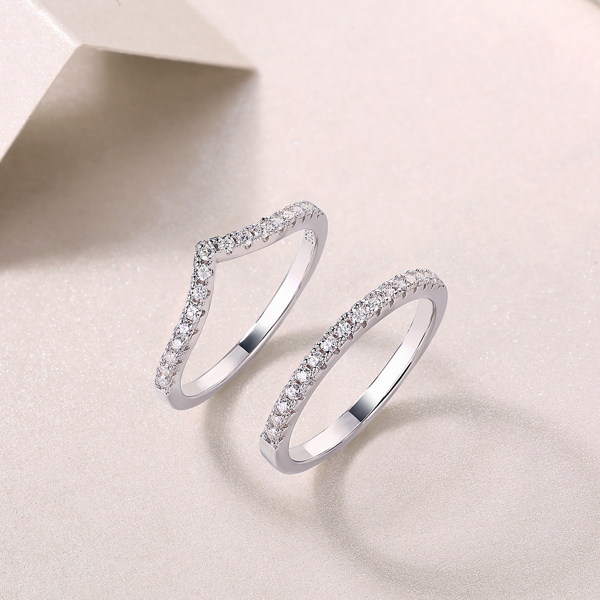 925 Sterling Silver Stackable Moissanite Ring – Light Luxury Style