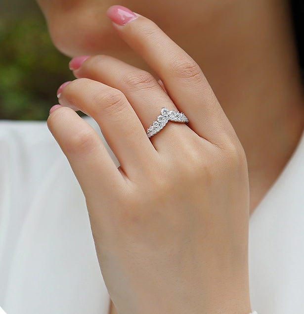 925 Sterling Silver Stackable Moissanite Ring – Light Luxury Style