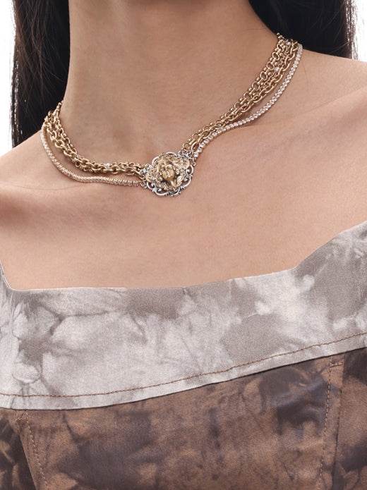 Vintage Medusa multi-layer necklace antique gold clavicle chain original Maillard color - MOWTE