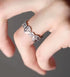 Retro open ring adjustable tail ring