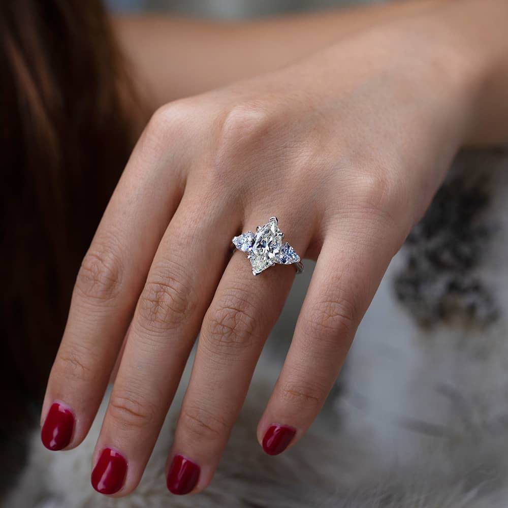 Luxurious S925 silver set with high carbon diamond marquise cut ring 3 carats