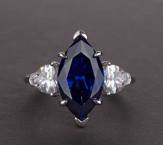 Luxurious S925 silver set with high carbon diamond marquise cut ring 3 carats