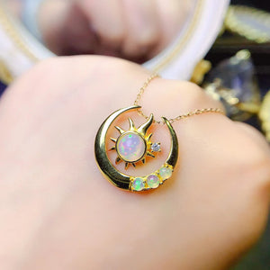 Opal pendant and neckalce