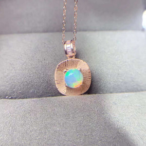 Natural opal pendant and neckalce