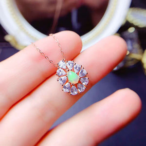 Cute opal pendant and neckalce