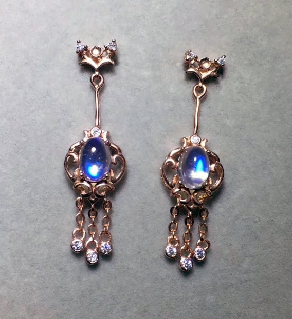 Moonstone dangle silver earrings
