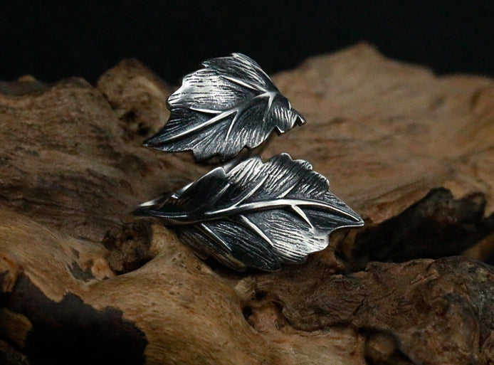 Men's fashion exaggerated leaves sterling silver ring - MOWTE