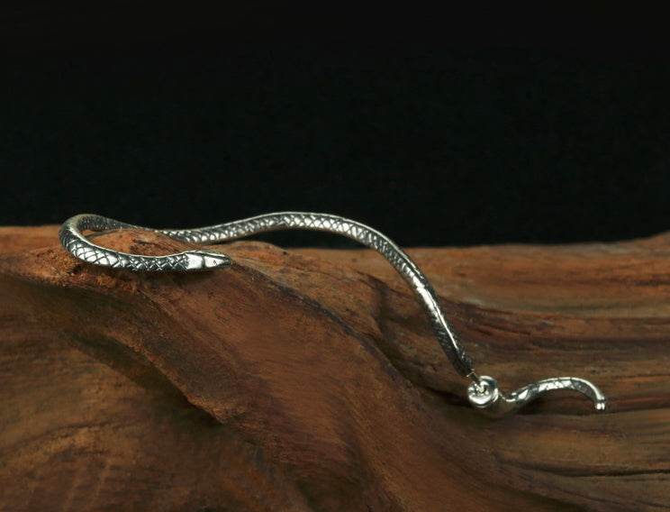 Men's fashion winding snake silver ear cuff - MOWTE