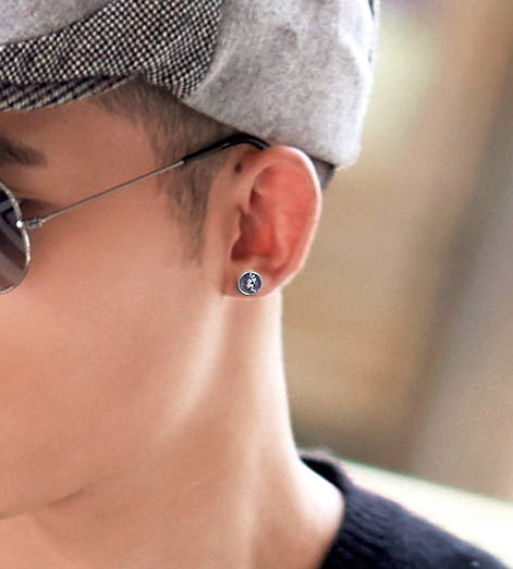 Men's fashion sanskrit ear stud