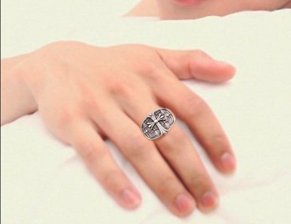 Cross Couple Ring