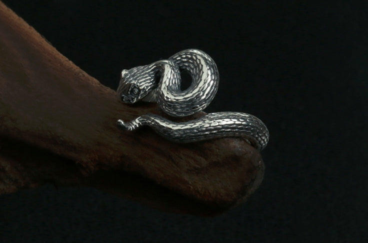 Men's fashion snake sterling silver ring