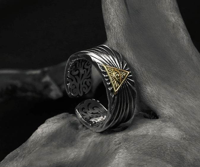 Men's vintage omniscience eye sterling silver ring