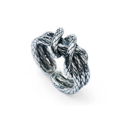 Men's fashion knot mochi sterling silver ring