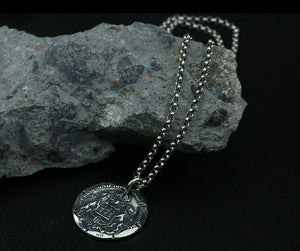 Men's vintage sterling silver eagle pendant & necklace