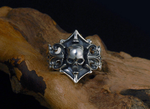 Men's vinatge skeleton sterling silver ring