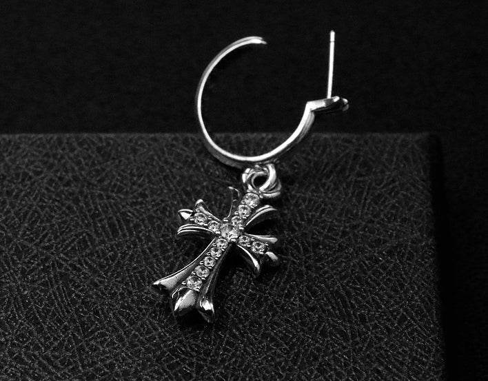 Cross Stud