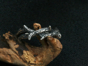 Men's vintage thorns sterling silver ring