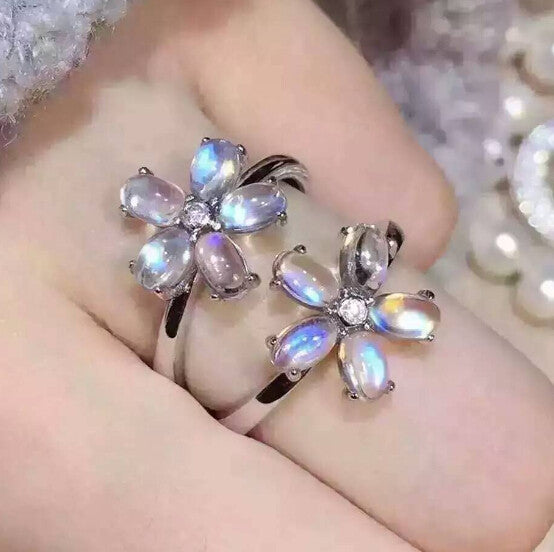 Fashion blue moonstone flower silver free size ring