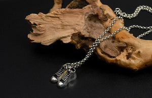 Fashion sterling silver leisure shoe pendant & necklace - MOWTE
