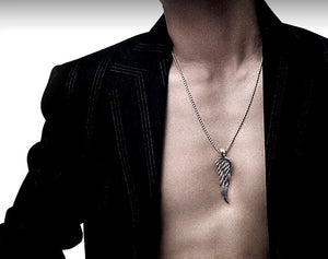 Men's fashion titanium steel wings never fade necklace - MOWTE