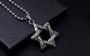 Men's fashion titanium steel hexagram never fade sweater necklace - MOWTE